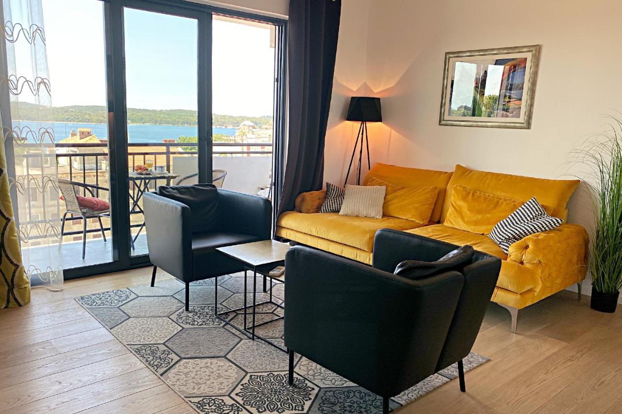 Vista Center Apartment Pula Luaran gambar